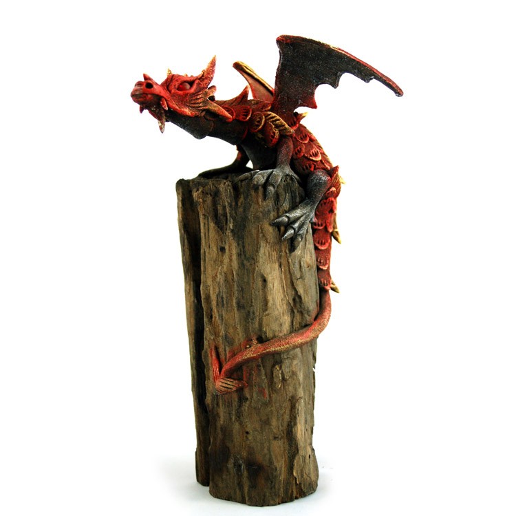 Europäischer Flügeldrache rot